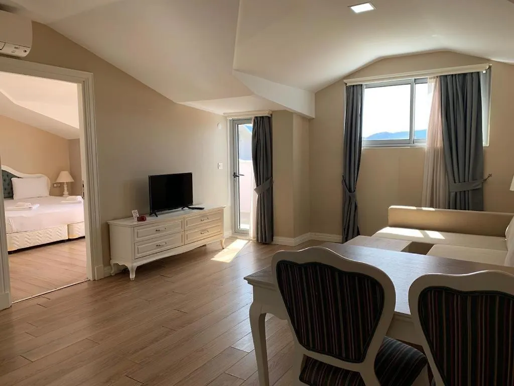 Lägenhet Defne Beach Suites Fethiye Turkiet